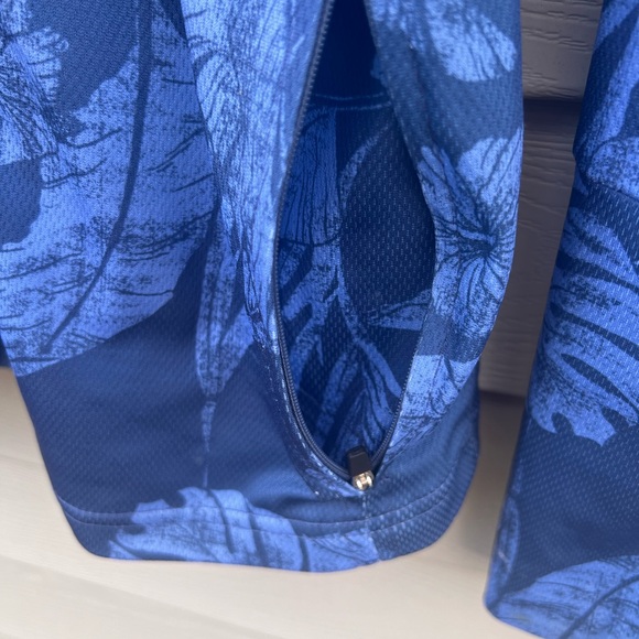 Avalanche lightweight Zip-up Woman’s Hoidie-Tropical print. Size L - Picture 4 of 9